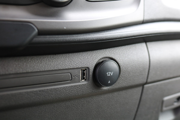 Ford Transit Custom 2.0 TDci L1 H1 Airco Navigatie Inrichting Imperiaal