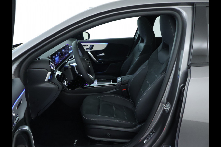 Mercedes-Benz A-Klasse 180 Business Solution AMG | Nightpakket | Parkeerpakket met 360°-camera | Premium Plus pakket | Dodehoekassistent | Head-up display | Extra USB-poorten | Verwarmde stoelen vooraan |  Spiegelpakket |