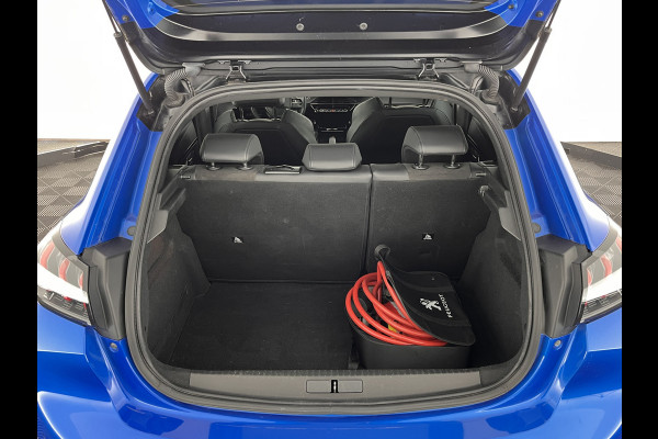 Peugeot e-208 EV GT Pack 50 kWh [ 3-Fase ] (INCL-BTW) *FULL-LED | DIGI-COCKPIT | BLINDSPOT | CAMERA | LEATHER-ALCANTARA | NAVI-FULLMAP | LANE-ASSIST | KEYLESS | DAB | CCS-FASTLOADER | HEATED-SPORTSEATS | AMBIENT-LIGHT | 17"ALU*