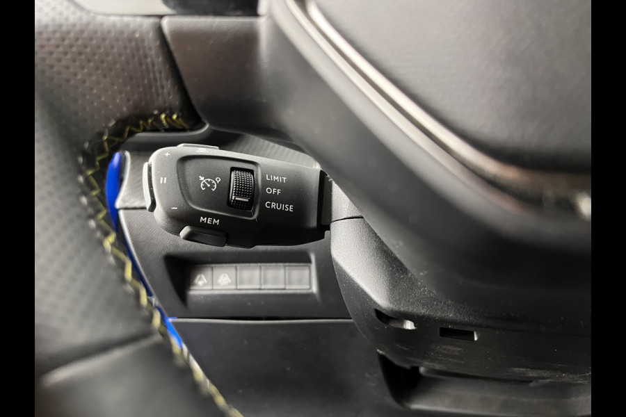 Peugeot e-208 EV GT Pack 50 kWh [ 3-Fase ] (INCL-BTW) *FULL-LED | DIGI-COCKPIT | BLINDSPOT | CAMERA | LEATHER-ALCANTARA | NAVI-FULLMAP | LANE-ASSIST | KEYLESS | DAB | CCS-FASTLOADER | HEATED-SPORTSEATS | AMBIENT-LIGHT | 17"ALU*