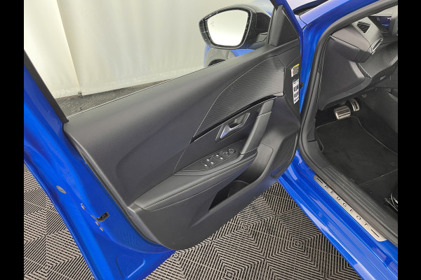 Peugeot e-208 EV GT Pack 50 kWh [ 3-Fase ] (INCL-BTW) *FULL-LED | DIGI-COCKPIT | BLINDSPOT | CAMERA | LEATHER-ALCANTARA | NAVI-FULLMAP | LANE-ASSIST | KEYLESS | DAB | CCS-FASTLOADER | HEATED-SPORTSEATS | AMBIENT-LIGHT | 17"ALU*