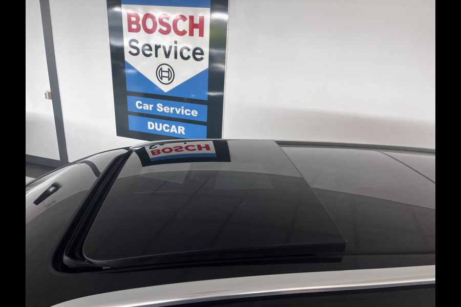 Volkswagen Passat 1.4 TSI PHEV GTE Business Panorama dak / Alcantarabekleding/ Virtual cockpit