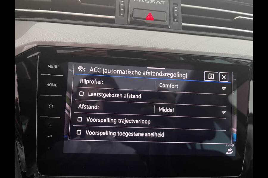 Volkswagen Passat 1.4 TSI PHEV GTE Business Panorama dak / Alcantarabekleding/ Virtual cockpit