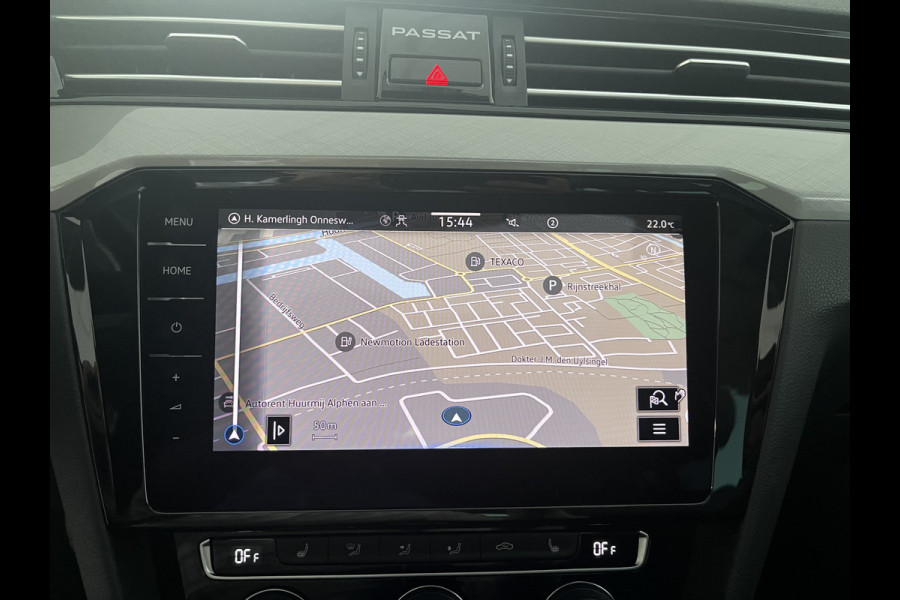 Volkswagen Passat 1.4 TSI PHEV GTE Business Panorama dak / Alcantarabekleding/ Virtual cockpit