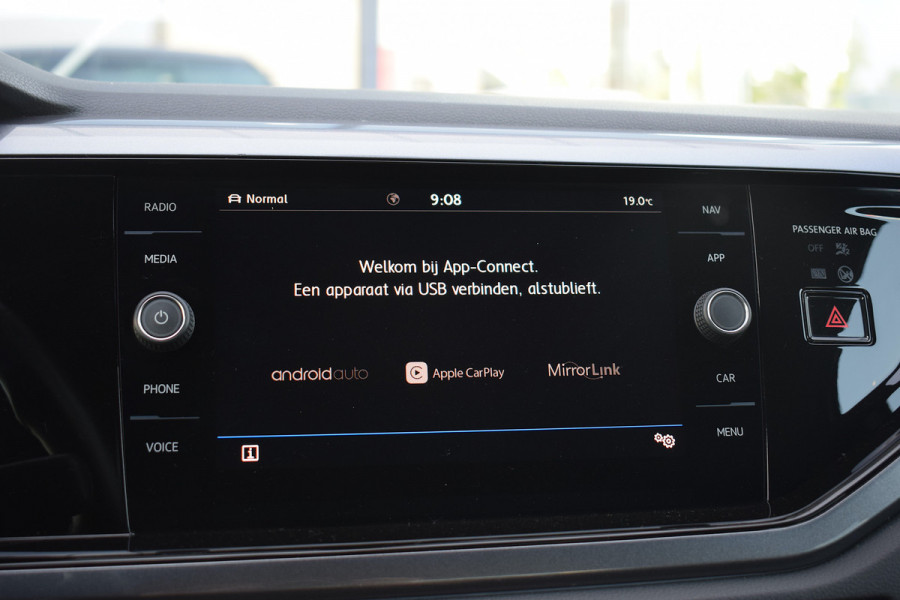 Volkswagen Polo 1.0 TSI Highline Business R | R-Line | CarPlay | Half Leer | Climate | ACC