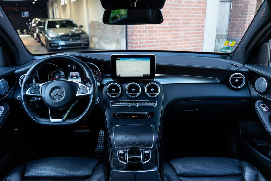 Mercedes-Benz GLC Coupé 300 4MATIC AMG Pano / 360 / Burmester