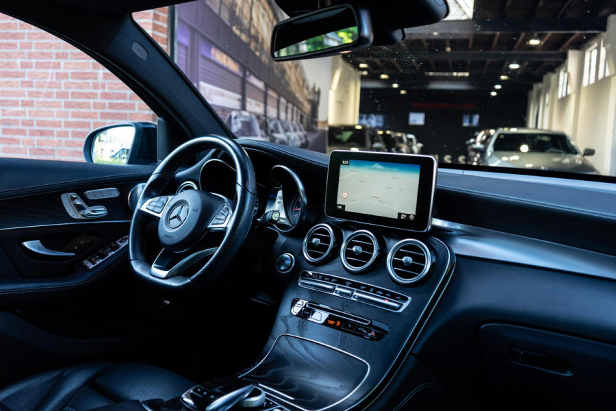 Mercedes-Benz GLC Coupé 300 4MATIC AMG Pano / 360 / Burmester