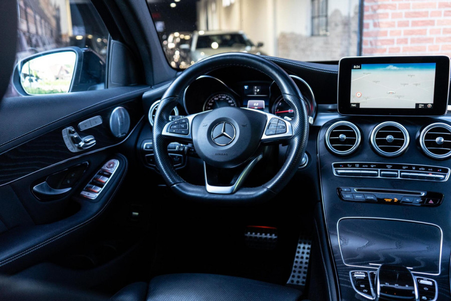 Mercedes-Benz GLC Coupé 300 4MATIC AMG Pano / 360 / Burmester