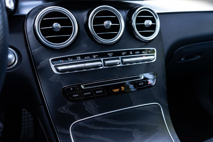 Mercedes-Benz GLC Coupé 300 4MATIC AMG Pano / 360 / Burmester