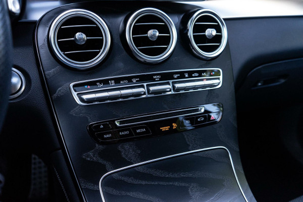 Mercedes-Benz GLC Coupé 300 4MATIC AMG Pano / 360 / Burmester