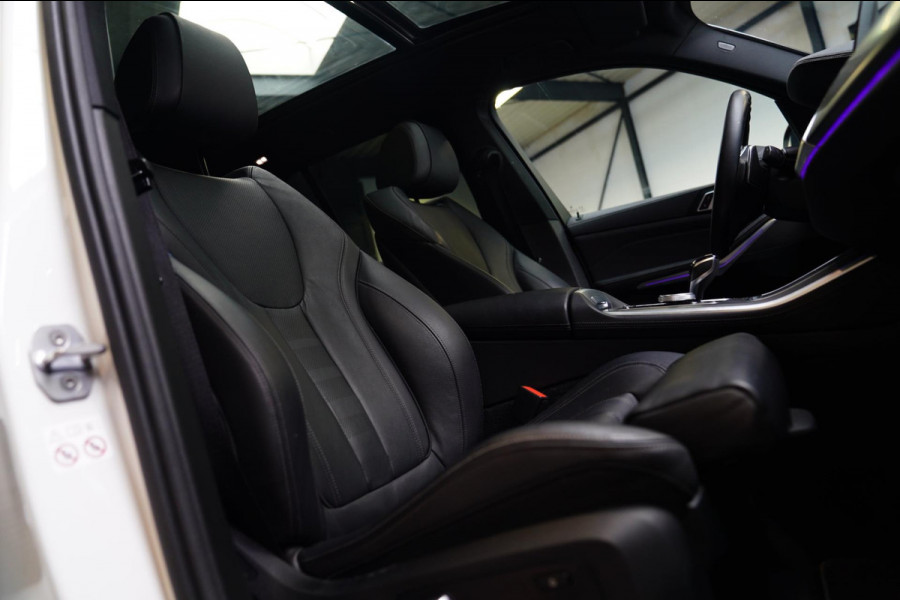 BMW X5 XDrive40i High Executive | HuD | Panorama | Luxe Leder | Camera | BMW LED | Sfeerverlichting | Stoelverwarming | Smart Key