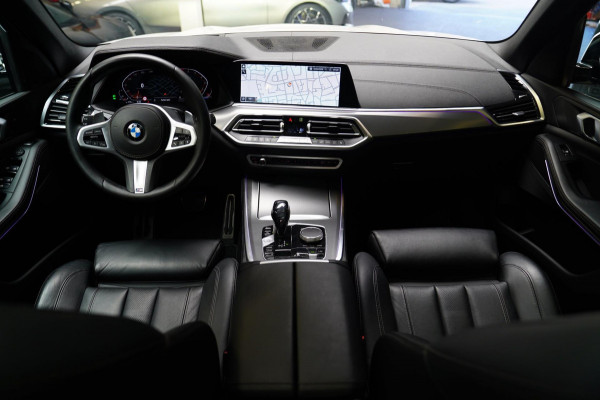 BMW X5 XDrive40i High Executive | HuD | Panorama | Luxe Leder | Camera | BMW LED | Sfeerverlichting | Stoelverwarming | Smart Key
