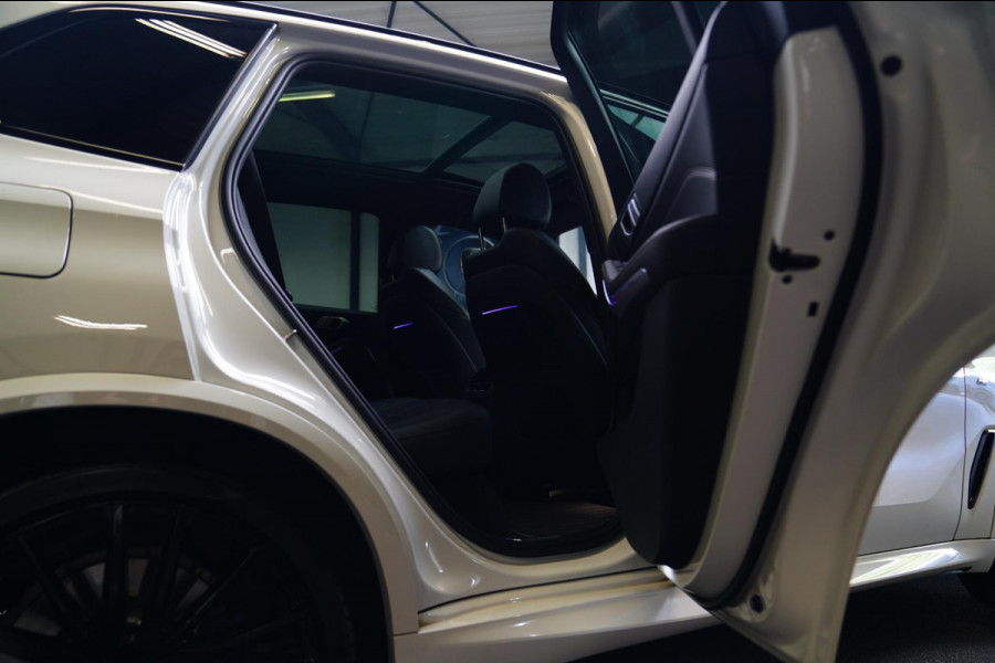 BMW X5 XDrive40i High Executive | HuD | Panorama | Luxe Leder | Camera | BMW LED | Sfeerverlichting | Stoelverwarming | Smart Key