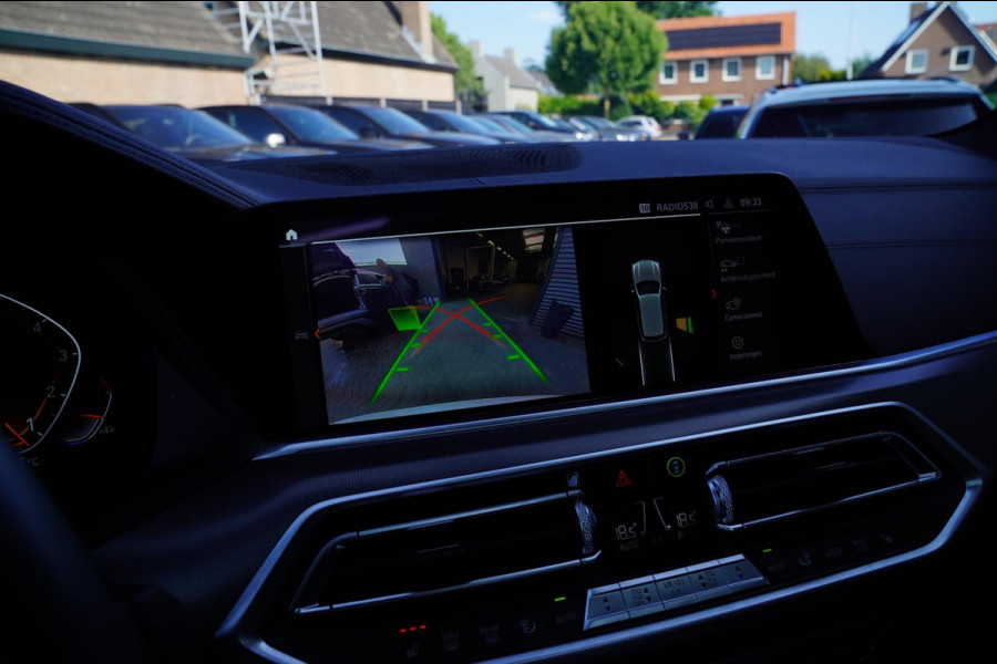 BMW X5 XDrive40i High Executive | HuD | Panorama | Luxe Leder | Camera | BMW LED | Sfeerverlichting | Stoelverwarming | Smart Key