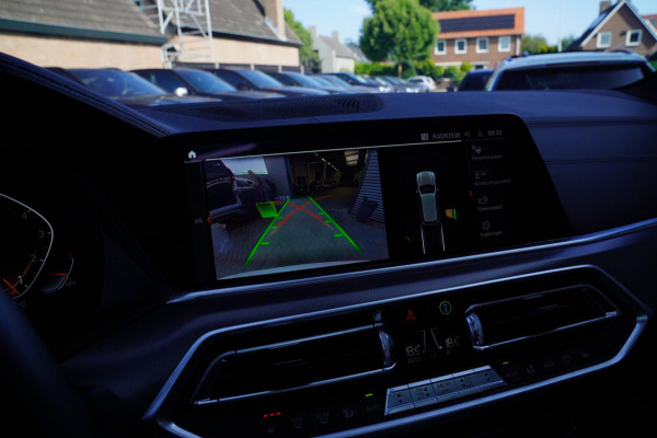 BMW X5 XDrive40i High Executive | HuD | Panorama | Luxe Leder | Camera | BMW LED | Sfeerverlichting | Stoelverwarming | Smart Key