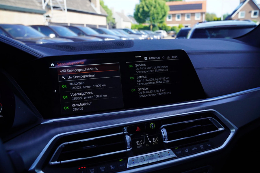 BMW X5 XDrive40i High Executive | HuD | Panorama | Luxe Leder | Camera | BMW LED | Sfeerverlichting | Stoelverwarming | Smart Key