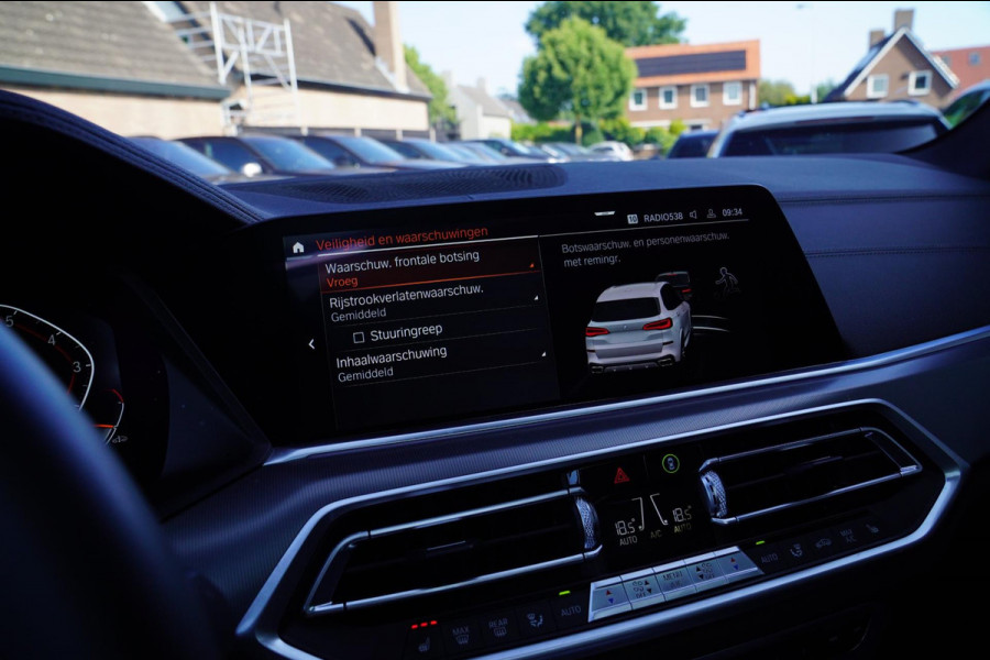 BMW X5 XDrive40i High Executive | HuD | Panorama | Luxe Leder | Camera | BMW LED | Sfeerverlichting | Stoelverwarming | Smart Key