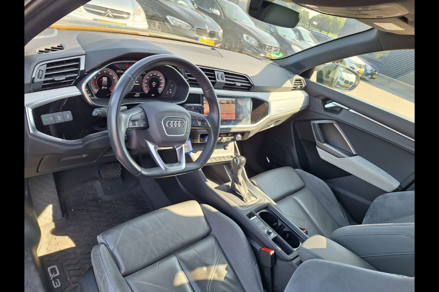 Audi Q3 35 TFSI S - Line | Adaptive Cruise | LederenSportstoelen | B&O Soundsystem | 360 Camera | Dodehoek | Virtual Cockpit | 20"L.M | Carplay | Keyless |