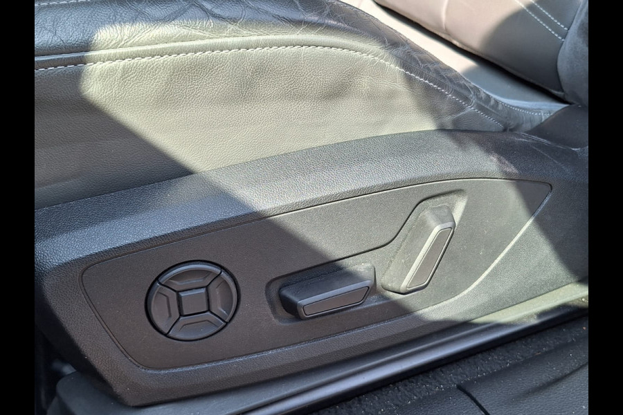 Audi Q3 35 TFSI S - Line | Adaptive Cruise | LederenSportstoelen | B&O Soundsystem | 360 Camera | Dodehoek | Virtual Cockpit | 20"L.M | Carplay | Keyless |