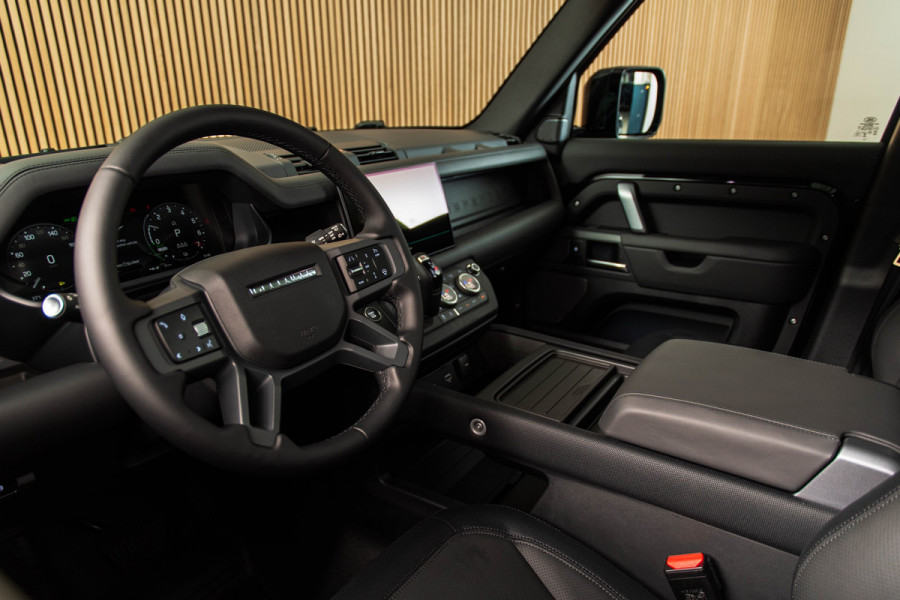 Land Rover Defender 2.0 P400e 110 X-Dynamic HSE PANO-MERIDIAN-22"