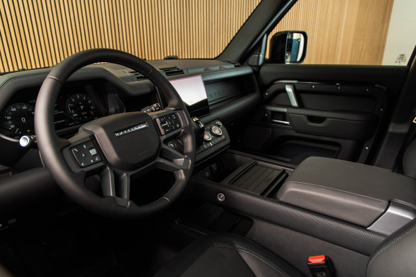 Land Rover Defender 2.0 P400e 110 X-Dynamic HSE PANO-MERIDIAN-22"