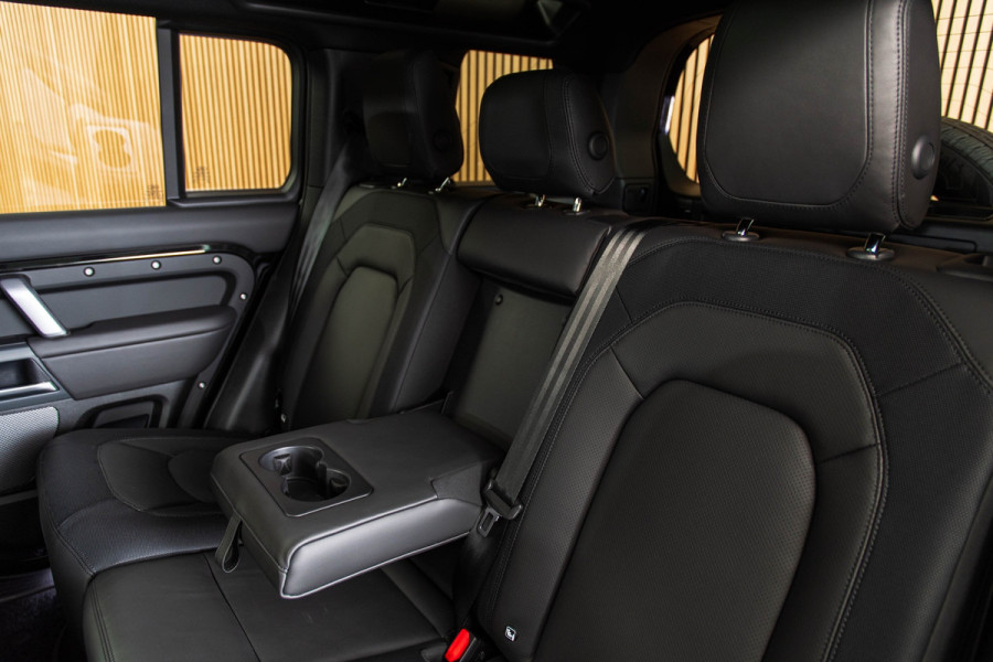 Land Rover Defender 2.0 P400e 110 X-Dynamic HSE PANO-MERIDIAN-22"