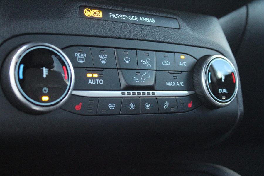Ford Kuga 2.5 PHEV ST-Line BELLEN VOOR BEZICHTIGING | Winter Pack | Camera | Cruise Control | Navigatie |