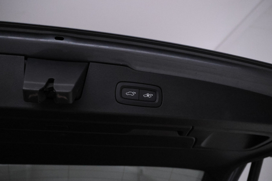 Volvo V60 2.0 B3 Business Pro Airco, Cruise Control, Camera, PDC