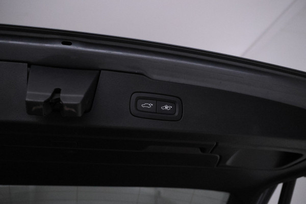 Volvo V60 2.0 B3 Business Pro Airco, Cruise Control, Camera, PDC