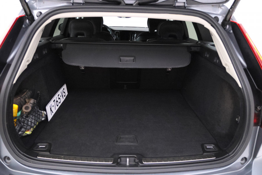Volvo V60 2.0 B3 Business Pro Airco, Cruise Control, Camera, PDC