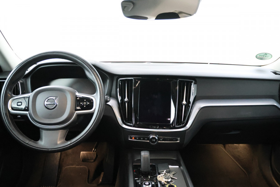 Volvo V60 2.0 B3 Business Pro Airco, Cruise Control, Camera, PDC