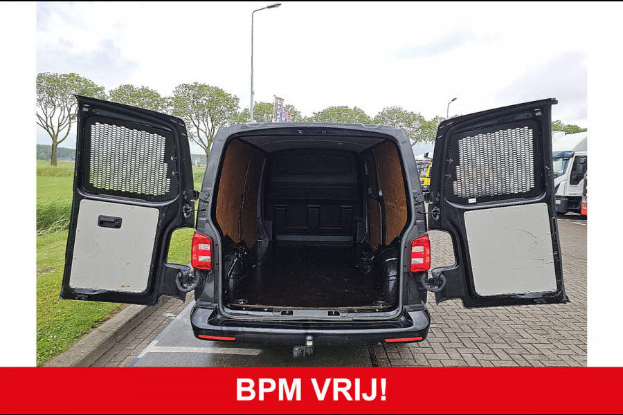 Volkswagen Transporter 2.0 TDI L2H1 DC Comfortline
