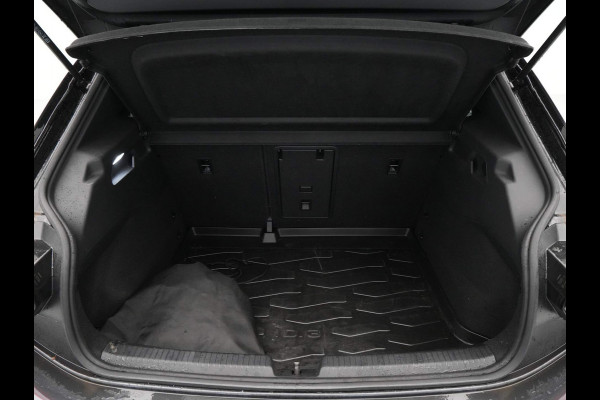 Volkswagen ID.3 Pro Edition 58 kWh Navigatie Pdc Acc Clima 155