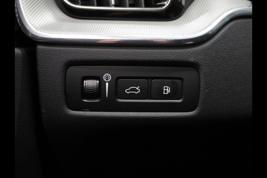 Volvo XC60 2.0 T8 AWD Polestar Engineered Long Range | Panoramadak | Harman/Kardon | Pilot Assist | 360 | Keyless | Carplay