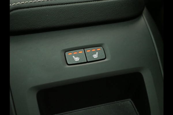 Volvo XC60 2.0 T8 AWD Polestar Engineered Long Range | Panoramadak | Harman/Kardon | Pilot Assist | 360 | Keyless | Carplay