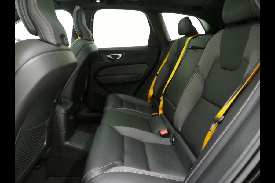 Volvo XC60 2.0 T8 AWD Polestar Engineered Long Range | Panoramadak | Harman/Kardon | Pilot Assist | 360 | Keyless | Carplay
