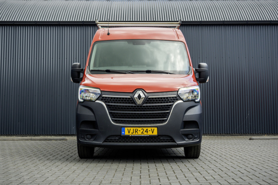 Renault Master T35 dCi | L2H2 | Camera | Navi | LED | 3-Zits | Airco | PDC | Euro 6