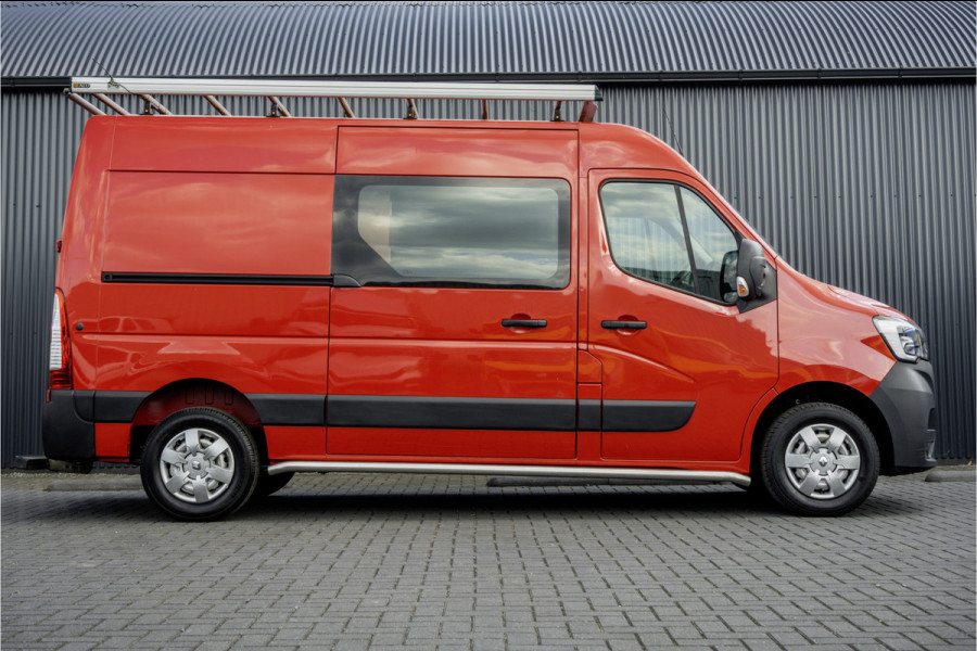 Renault Master T35 dCi | L2H2 | Camera | Navi | LED | 3-Zits | Airco | PDC | Euro 6