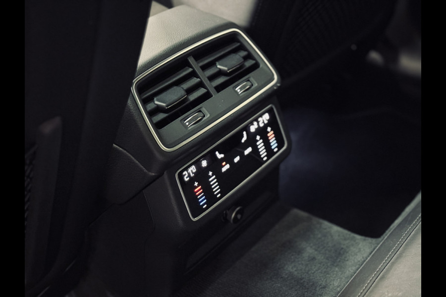 Audi A6 Avant 55 TFSI e Q. S-Line 3x | Panorama | Valcona | Trekhaak