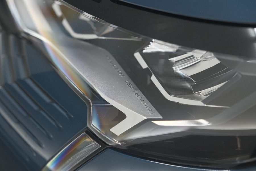 Peugeot 3008 PureTech 130 Allure Pack Business | Camera | Elektrische Kofferklep | Dodehoekdetectie | Apple Carplay