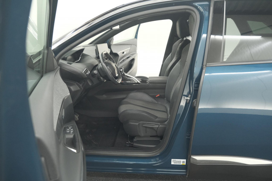 Peugeot 3008 PureTech 130 Allure Pack Business | Camera | Elektrische Kofferklep | Dodehoekdetectie | Apple Carplay