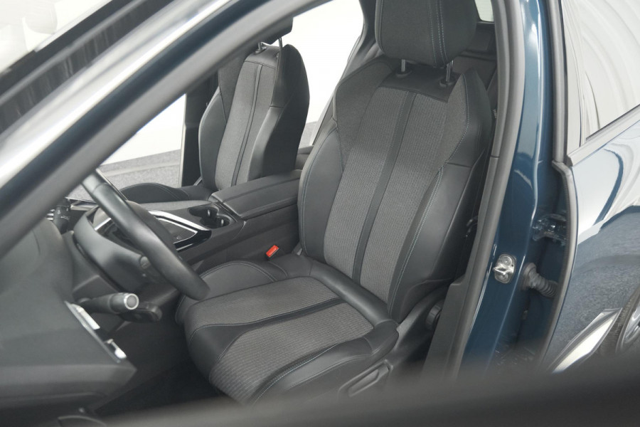 Peugeot 3008 PureTech 130 Allure Pack Business | Camera | Elektrische Kofferklep | Dodehoekdetectie | Apple Carplay
