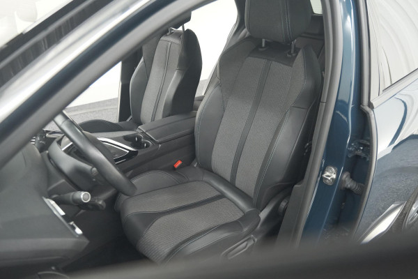 Peugeot 3008 PureTech 130 Allure Pack Business | Camera | Elektrische Kofferklep | Dodehoekdetectie | Apple Carplay