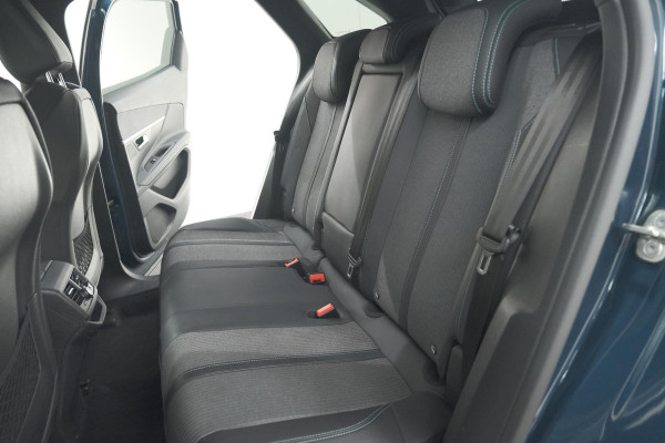 Peugeot 3008 PureTech 130 Allure Pack Business | Camera | Elektrische Kofferklep | Dodehoekdetectie | Apple Carplay