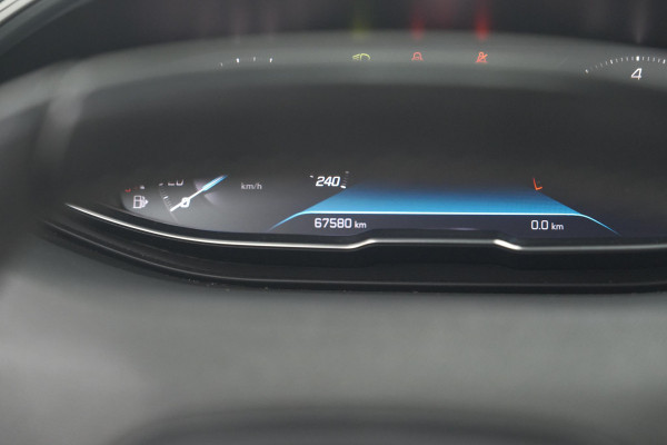Peugeot 3008 PureTech 130 Allure Pack Business | Camera | Elektrische Kofferklep | Dodehoekdetectie | Apple Carplay