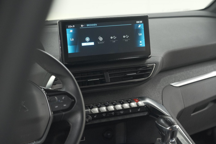 Peugeot 3008 PureTech 130 Allure Pack Business | Camera | Elektrische Kofferklep | Dodehoekdetectie | Apple Carplay