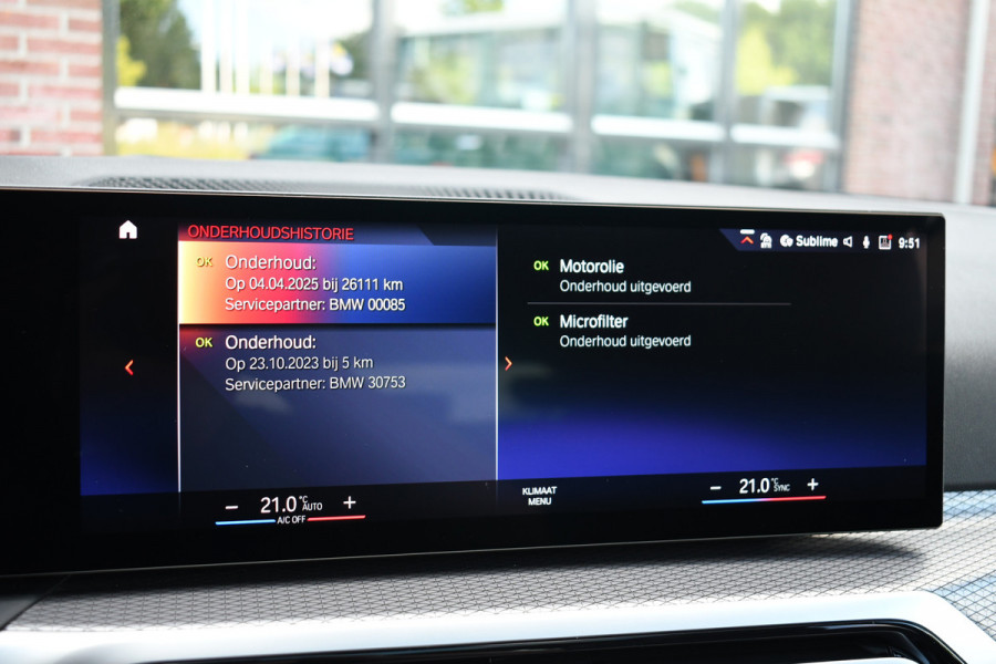 BMW 3 Serie Touring 330e M-Sport Pano ACC El-zetel HUD 19inch Camera Adp-onderstel
