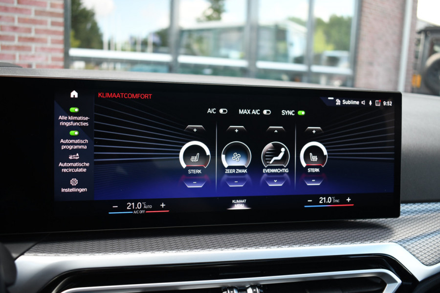 BMW 3 Serie Touring 330e M-Sport Pano ACC El-zetel HUD 19inch Camera Adp-onderstel