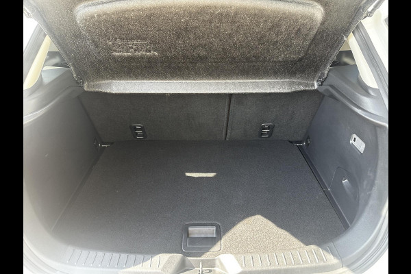 Mazda CX-3 2.0 SkyActiv-G 120 GT-Luxury | NAVIGATIE SYSTEEM | ACHTERUITRIJ CAMERA | KEYLESS ENTRY | STOELVERWARMING | LEDER | CLIMATE CONTROL | CRUISE CONTROL | 18 INCH |