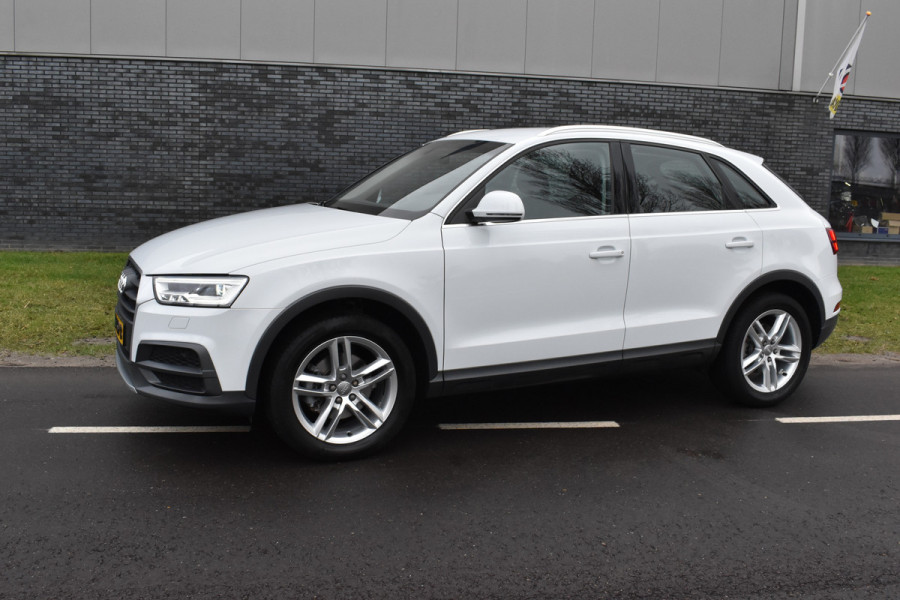 Audi Q3 1.4 TFSI CoD Sport Advance Sport Automaat elec-achterklep Stoelverwarming
